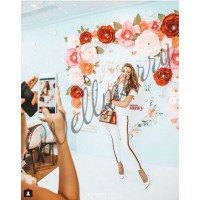 Баннер фотозона с бумажными цветами "Космо"